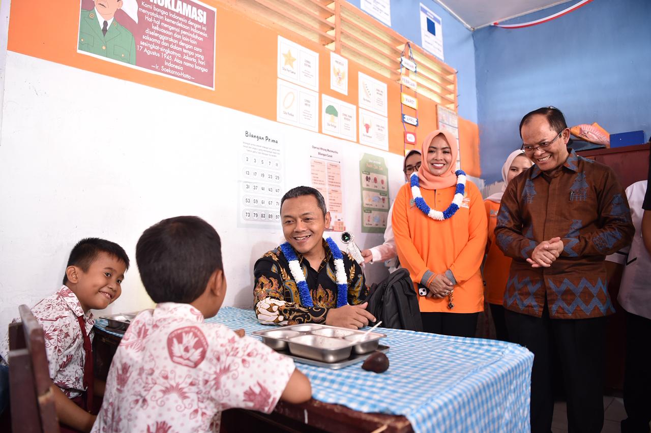 Gambar Siaran Pers