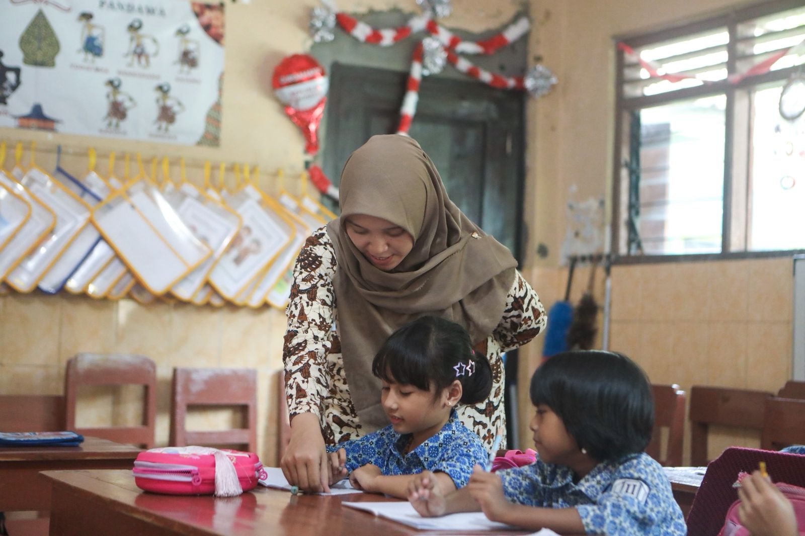 Gambar Konten Terkait